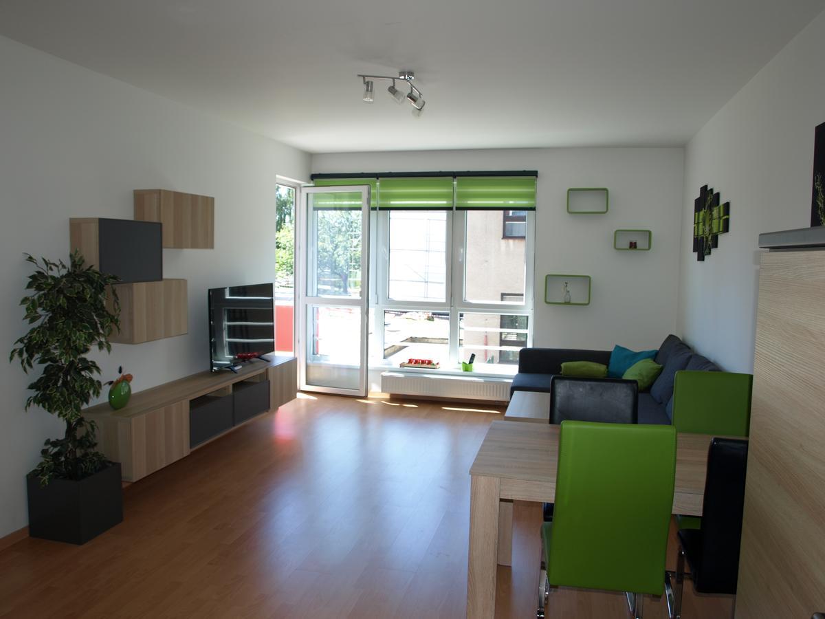 Apartman Self Check In/Out Vrchlabí Esterno foto