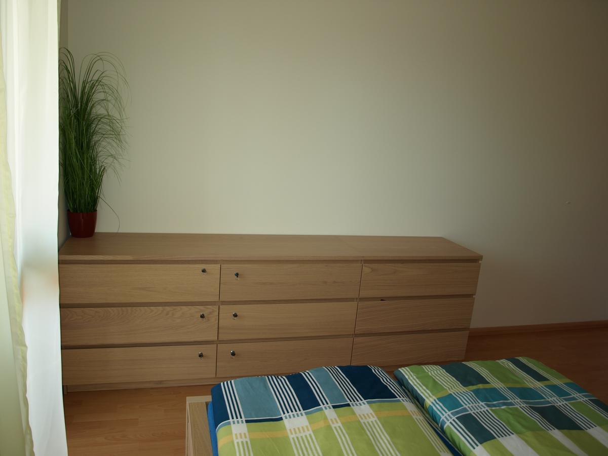 Apartman Self Check In/Out Vrchlabí Esterno foto